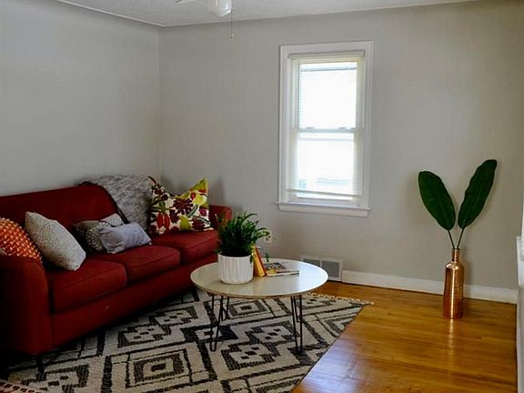 2nd image of 23369 Easterling Ave