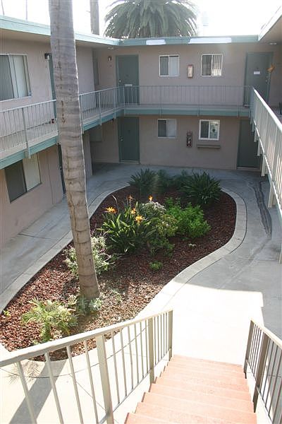 95 Ann Street Courtyard_11262012