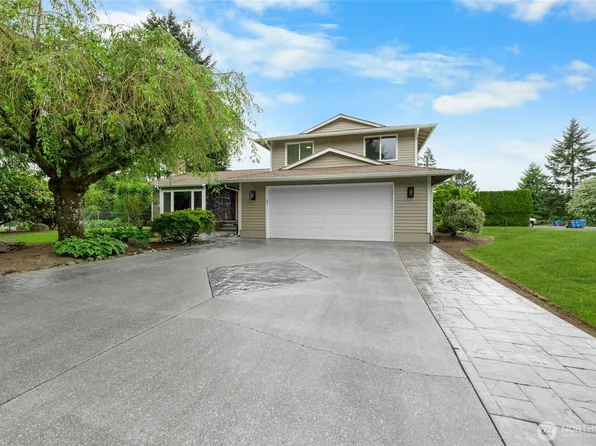 16912 49th Street E, Lake Tapps, WA 98391