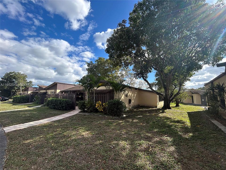 1st image of 602 Briarwood Cir #4-46