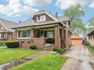 224 E Van Beck Ave, Milwaukee, WI 53207
