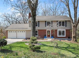 7 Sweetwood Ct, Ballwin, MO