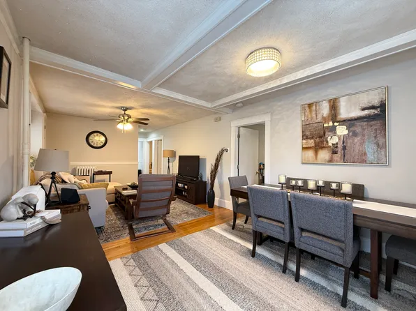 28-30 Templeton Pkwy #1, Watertown, MA 02472