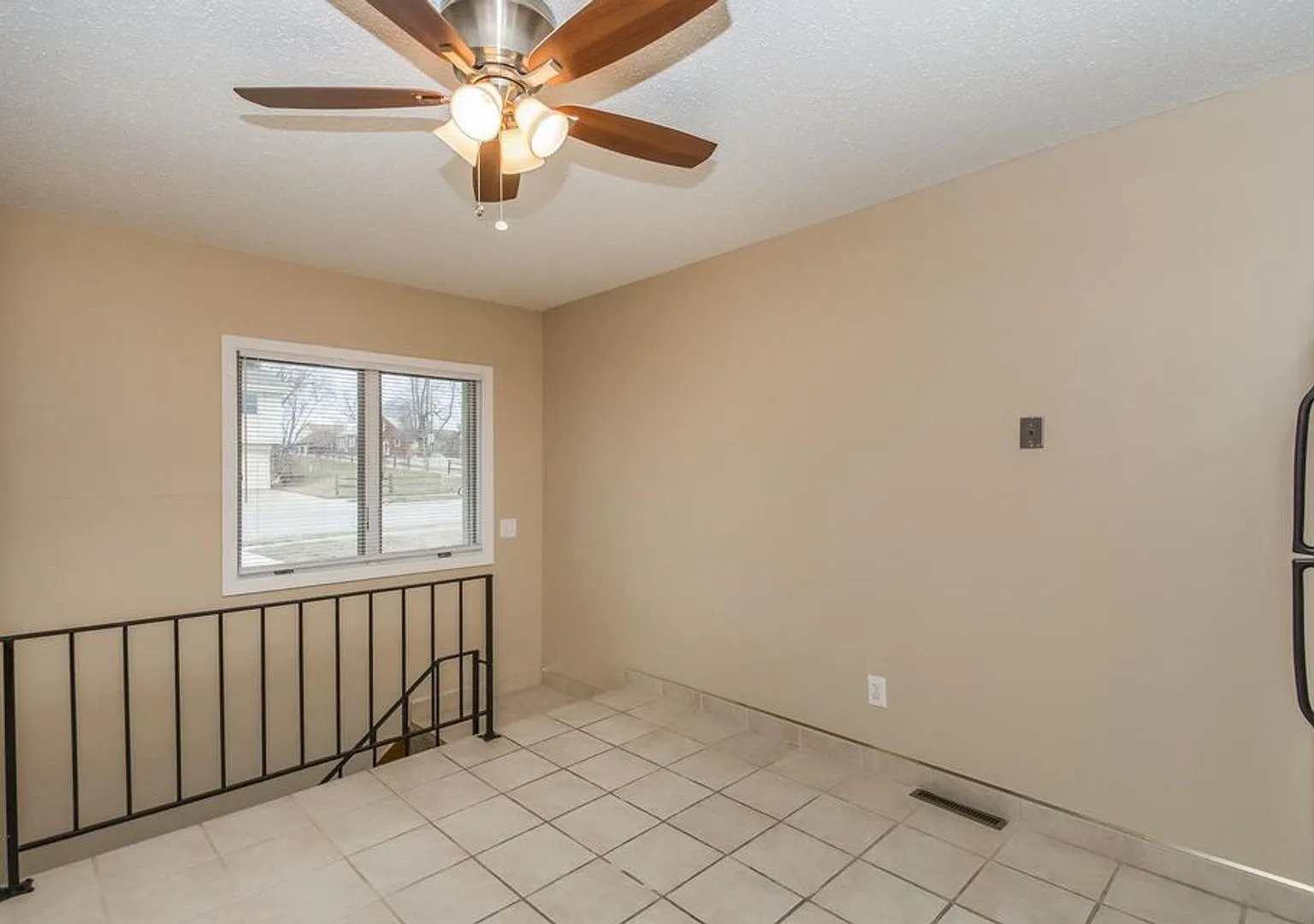 5601-5603 Southwest 7th Street — Photo 4