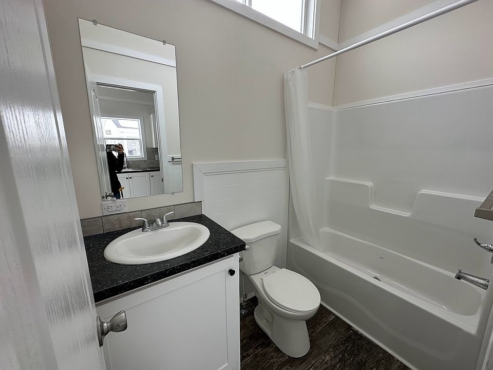 2306 12Th Street 117 Plan, Sun Retreats Gun Lake, Hopkins, MI 49328