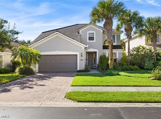 2034 Fairmont Ln, Naples, FL 34120