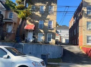 630 S 4th Ave, Mount Vernon, NY 10550
