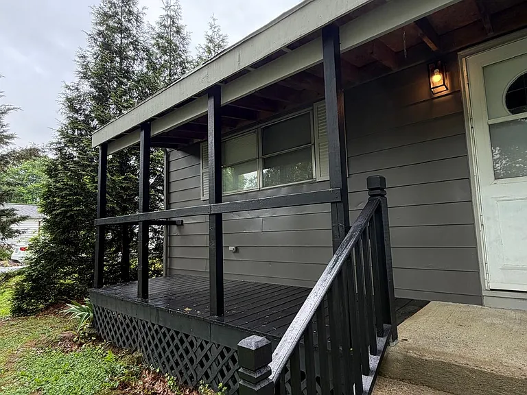 6524 Rainbow Ln — Photo 6