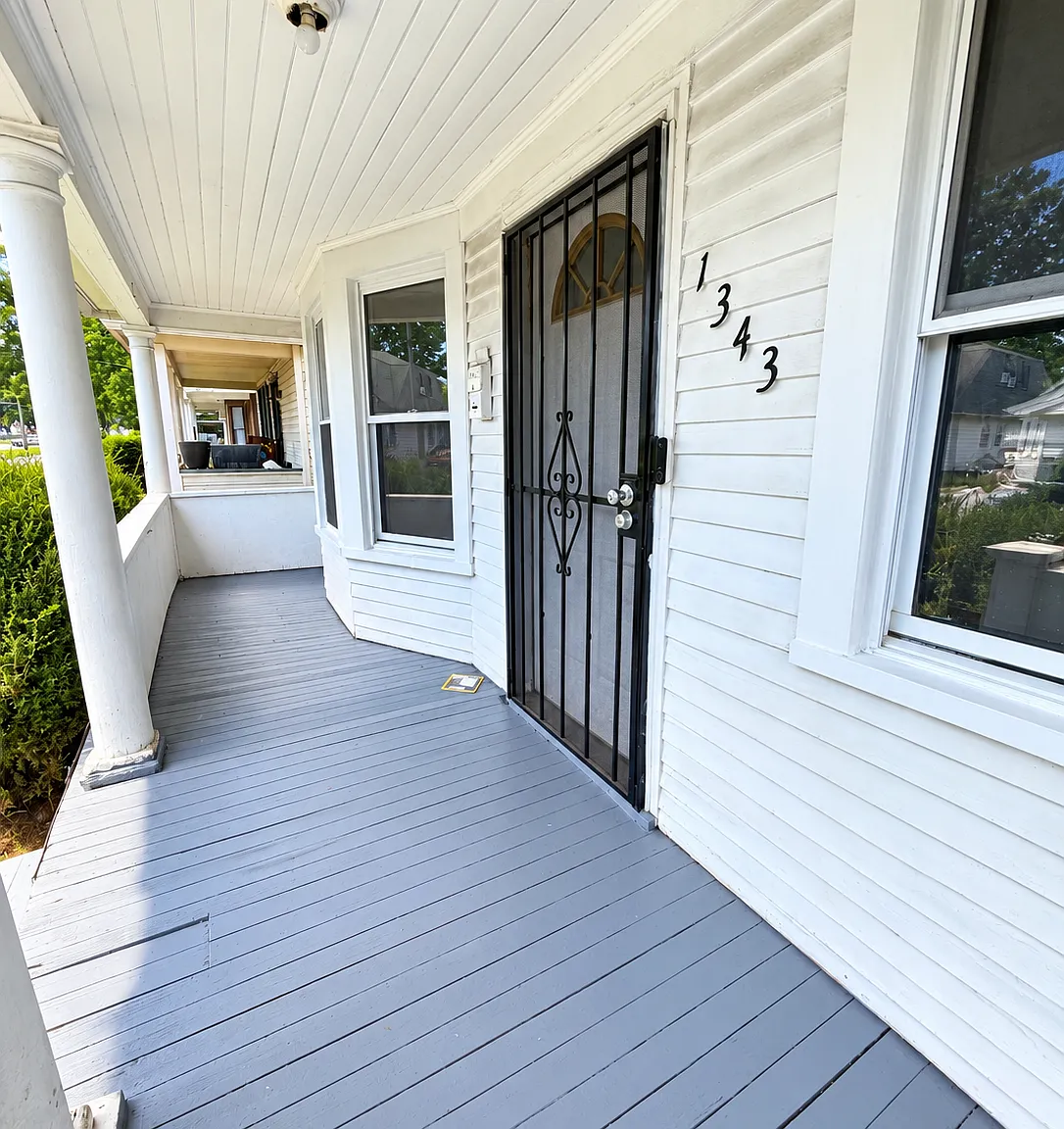 3 bed, 1294 sqft, $1,125 — Photo 3