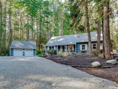 6326 NE Balzow Road S, Suquamish, WA, 98392