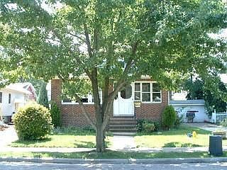 1st image of 19500 Naumann Ave