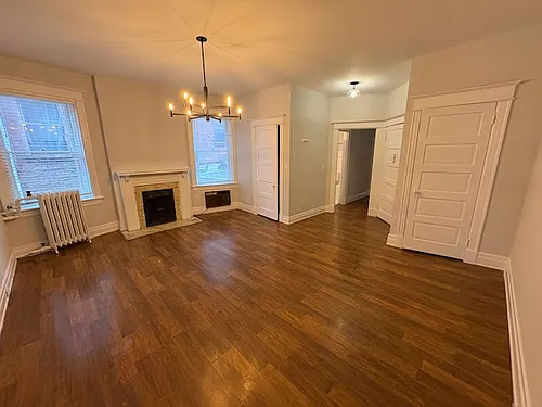 220 Loraine Ave #4 Photo 1