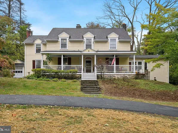 4 W Possum Hollow Rd, Rose Valley, PA 19086