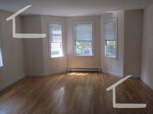 1 Roberts St #1, Brookline, MA 02445
