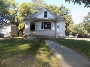 223 5th St NW, Minot, ND 58703