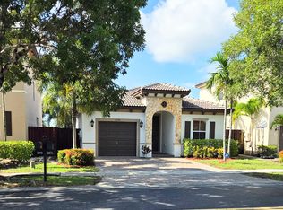 2274 NE 3rd Ct, Homestead, FL 33033