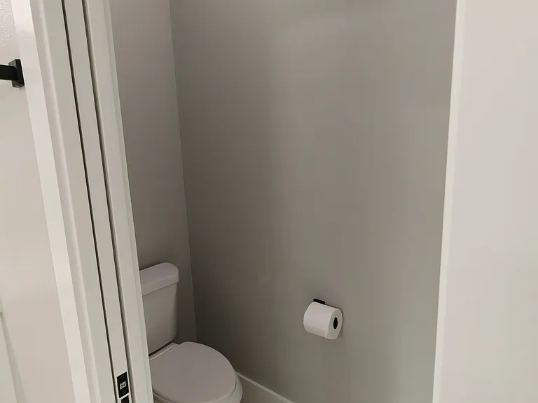 9138 Hillburn Ter — Photo 3