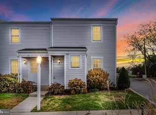 829 Old Silver Spring Rd, Mechanicsburg, PA 17055