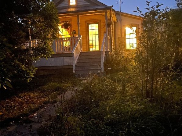 115 W Cover St, Virginia City, MT 59755