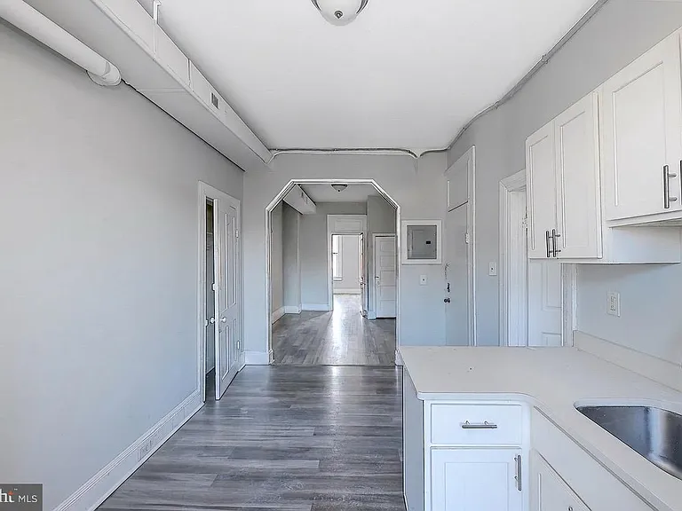 1037 Edmondson Ave #2 — Photo 3