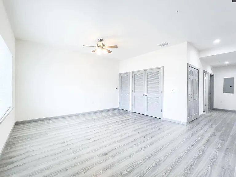 5238 Eggleston Ave #202 — Photo 6