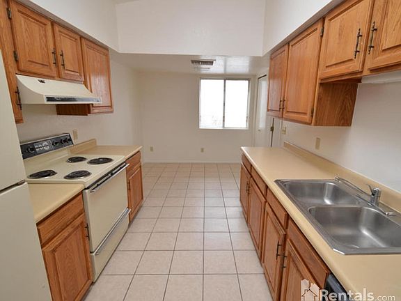 4th image of 4643 N Covey Ln