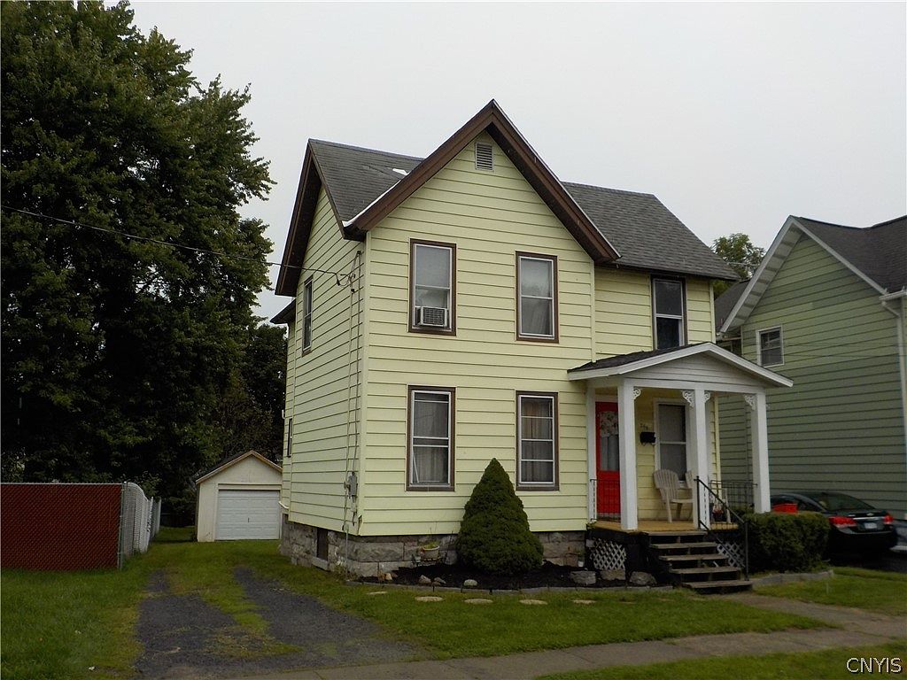 249 Seymour St, Auburn, NY 13021 Zillow