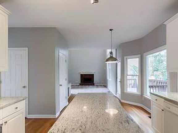 3rd image of 1714 Lake Heights Cir