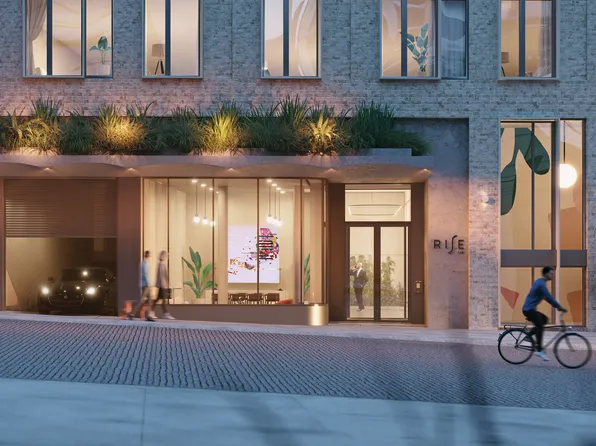 29-17 40th Avenue image 18 of 20