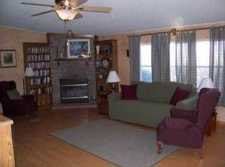 10305 101st Rd, Winfield, KS 67156