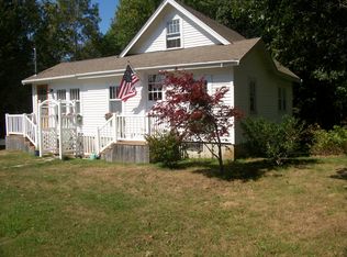 103 Snowball Hill Rd, New Harbor, ME 04554