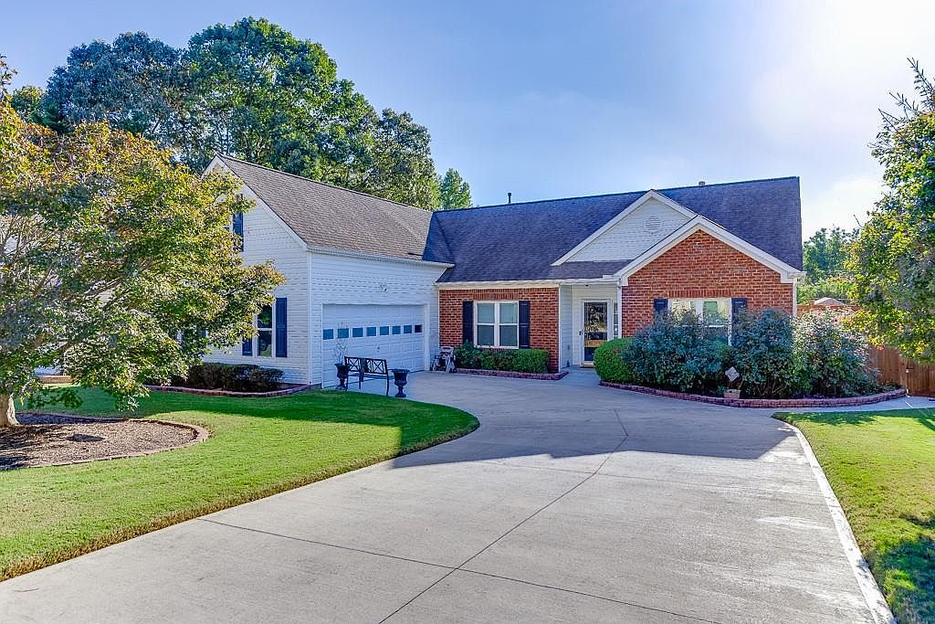 5840 Stephens Mill Dr, Sugar Hill, GA 30518 | Zillow