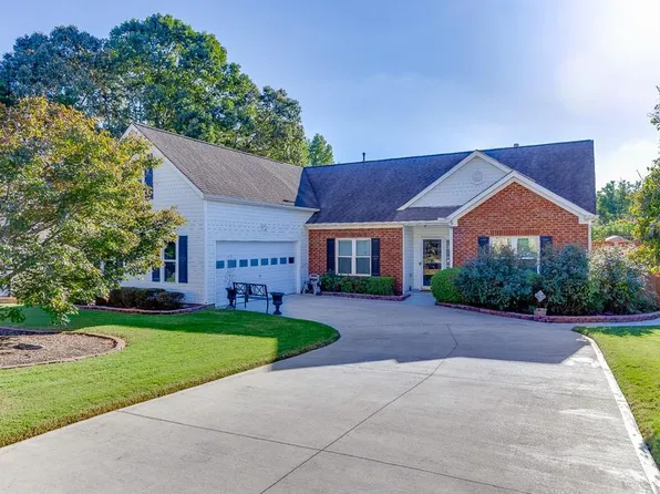 5840 Stephens Mill Dr, Sugar Hill, GA 30518