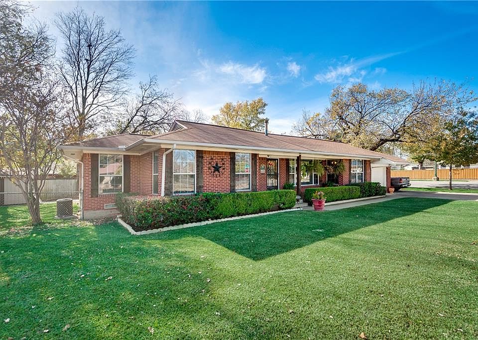 1st image of 2934 Salerno Dr