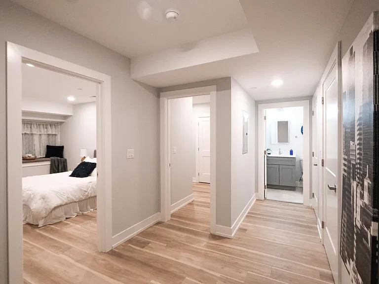 1022 Wood St #101 — Photo 9