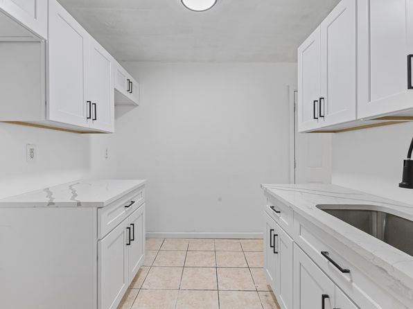 3530 W Jolly Rd APT 1