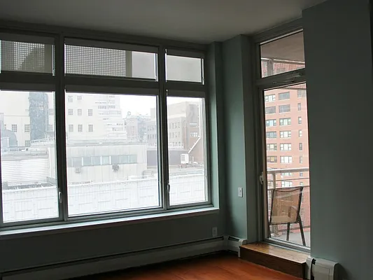 Sold by Sotheby's International Realty | media 23