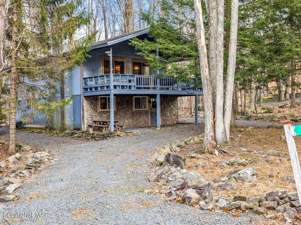 1886 Stag Run, Pocono Lake, PA 18347
