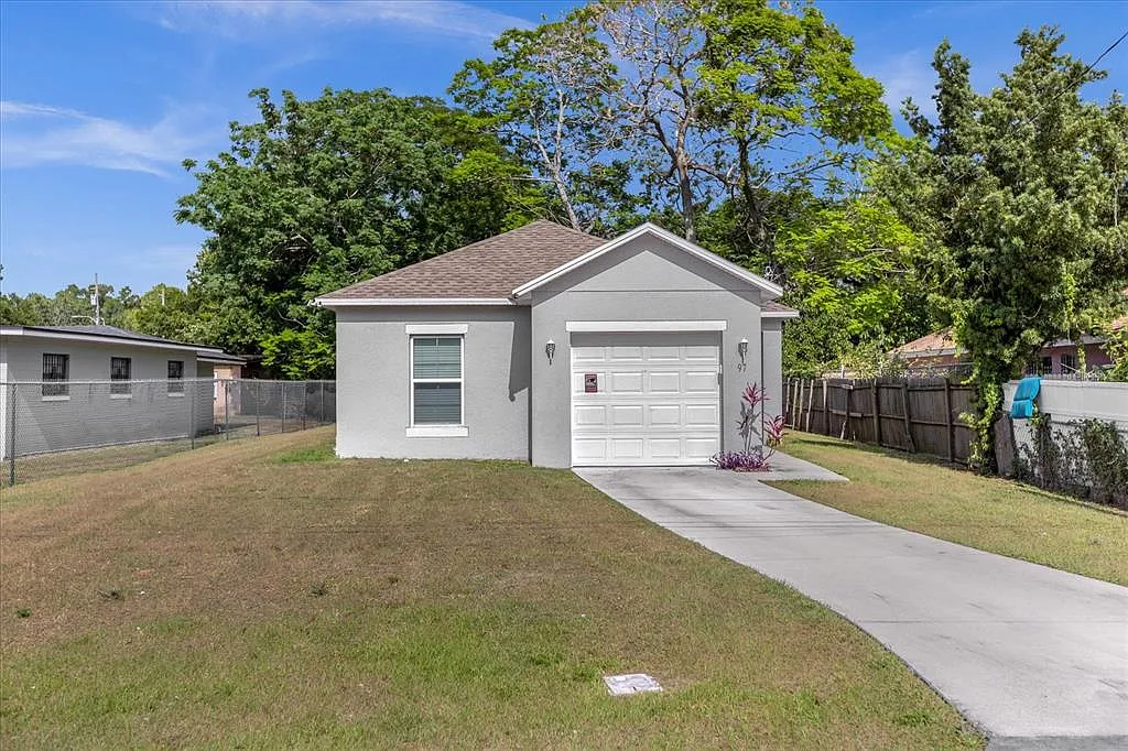 3 bed, 2.0 bath, 1531 sqft, $2,250 — Photo 2