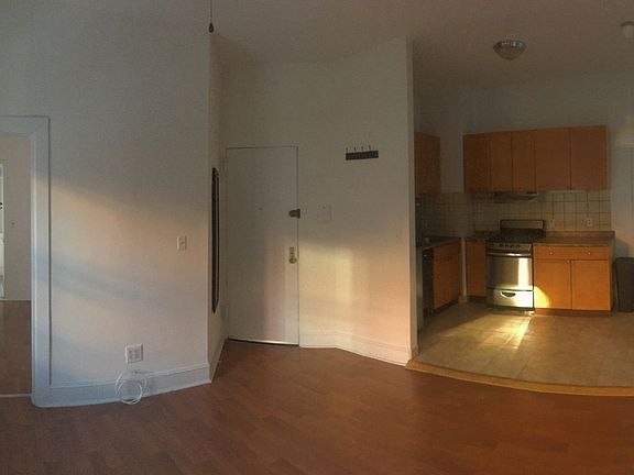 5th image of 100 W 106th St APT 2W