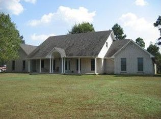 1001 Davie Rd, Russellville, AR 72802