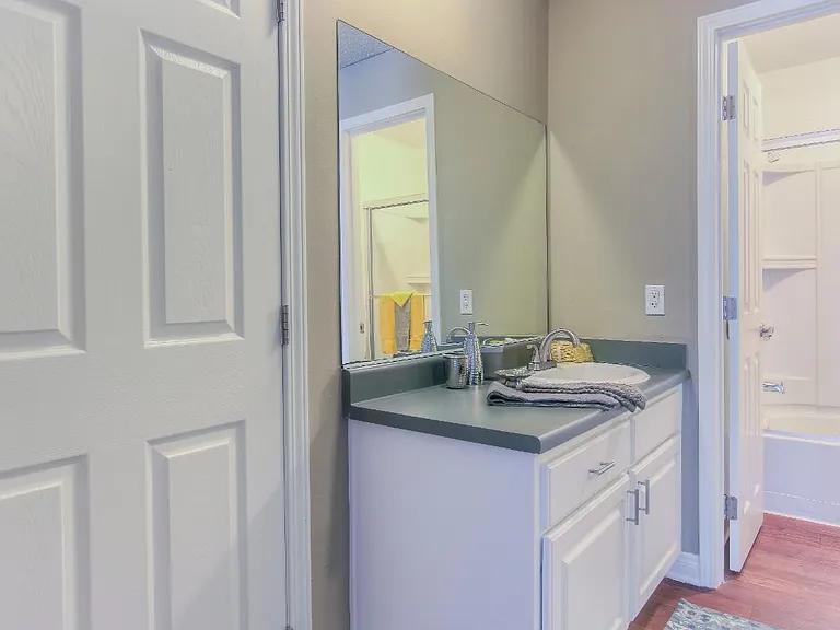 Twenty 2 Eleven Apartment Homes — Photo 8