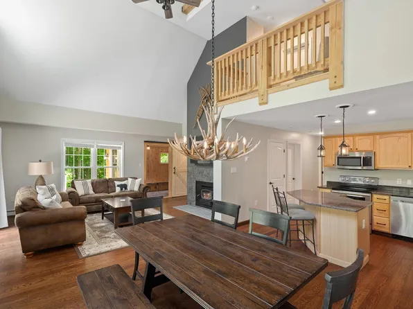13 Buckboard Drive, Dover, VT 05356