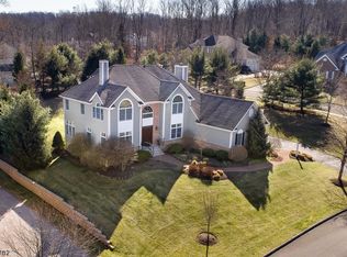12 Talmadge Ln, Basking Ridge, NJ 07920