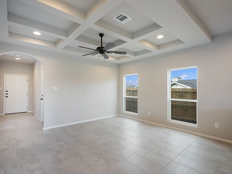 8607 Valentina Way — Photo 15