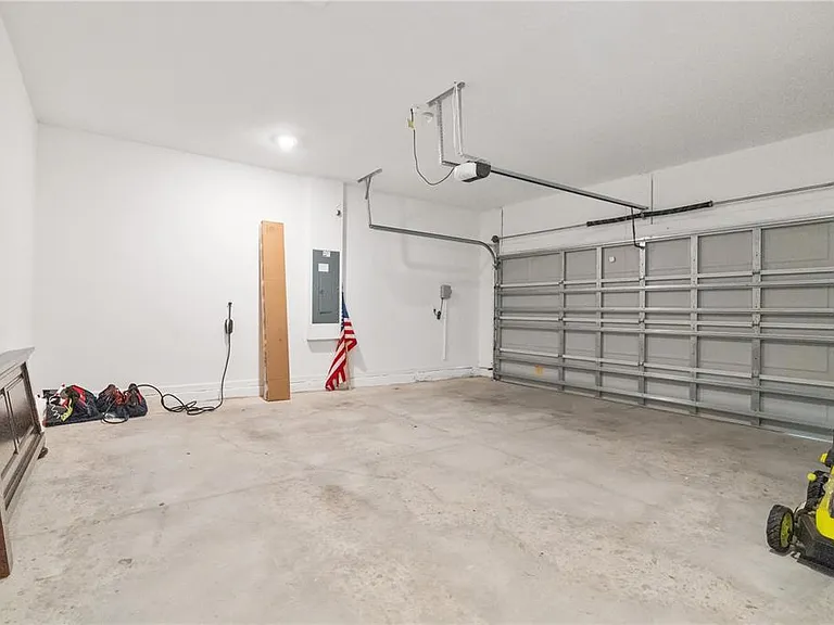 9324 SW 58th Cir — Photo 36
