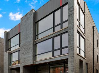 1459 W Superior St #1E, Chicago, IL 60642