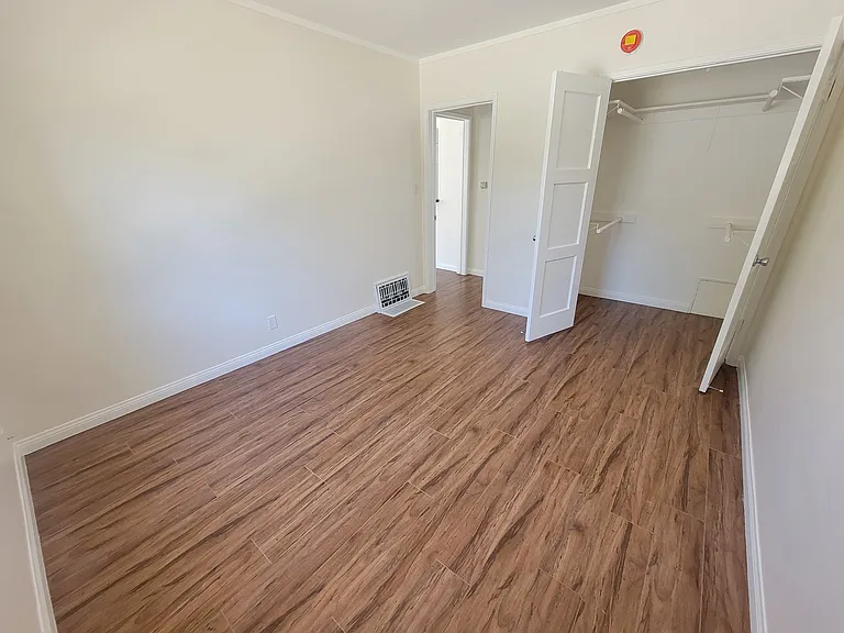 13626 Leadwell St #626L — Photo 6
