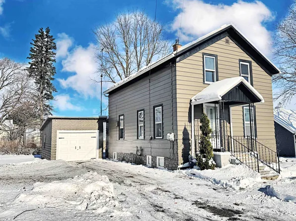 528 Madison St, Reedsville, WI 54230