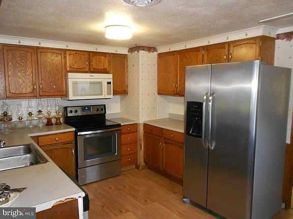 4th image of 30441 Cannon Dr
